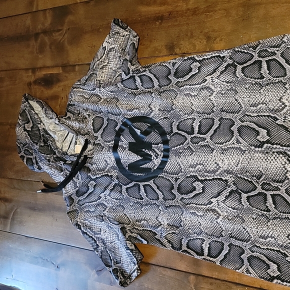 Michael Kors 👗 - Picture 5 of 7